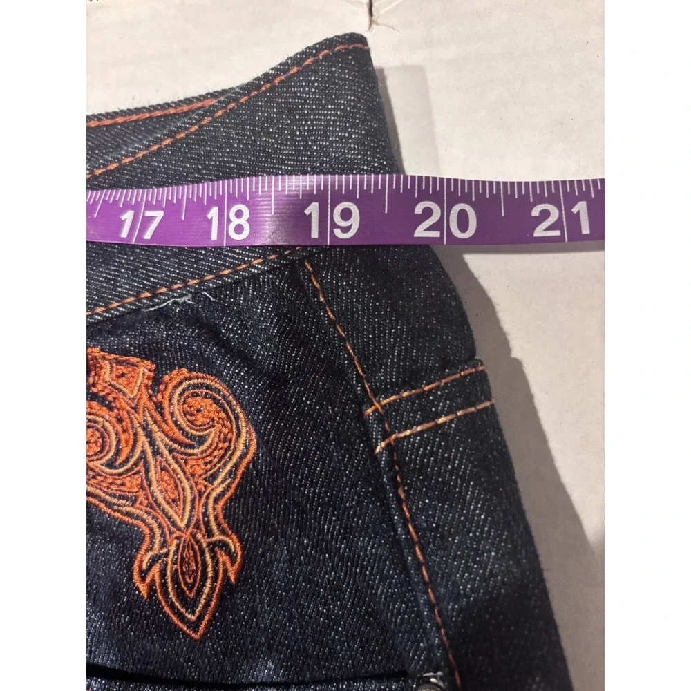 Vintage U T Sports Collections Baggy‎ Jean Shorts Y2K Embroidered Back Pockets